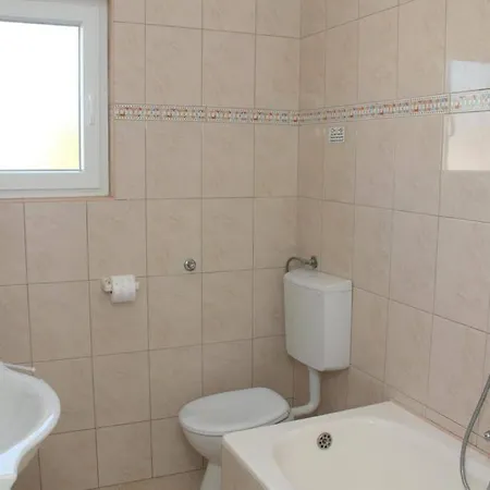 Apartman Orange S Pogledom Na More I 50m Od Plaze